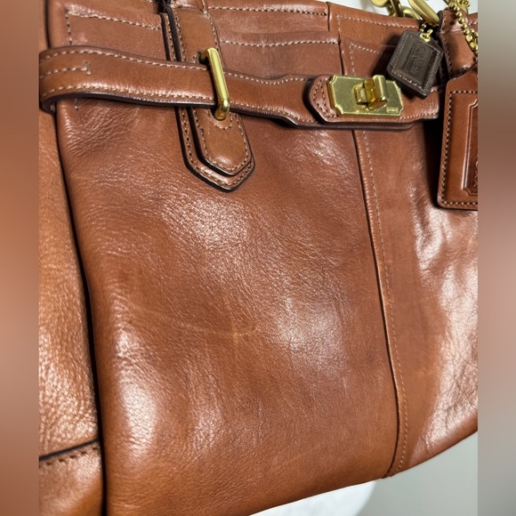 Coach Chelsea Jayden in Tan Leather, circa 2011 - Picture 2 of 15